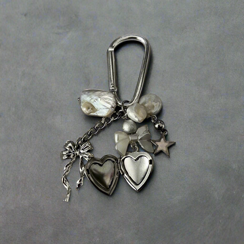 Forever yours” heart frame carabiner charm – Yuki made it Forever yours” heart frame carabiner charm – Yuki made it