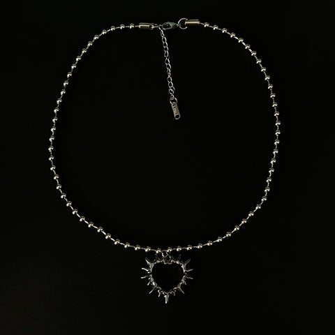 “Spiky heart” ball chain