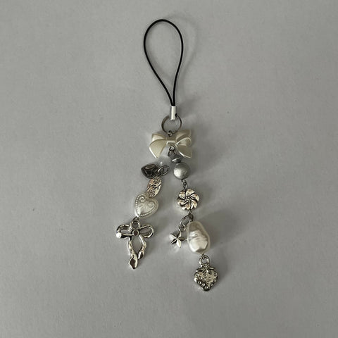 “Strawberries and cream” phone charm