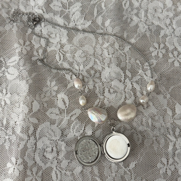 “Childhood memory” locket necklace