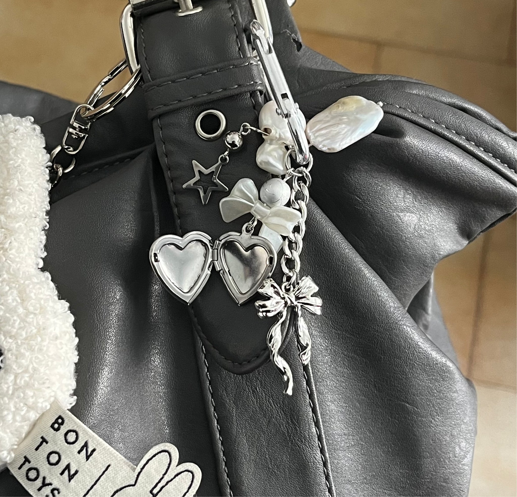 チャーム Yuki Forever yours” heart frame carabiner charm – Yuki made it