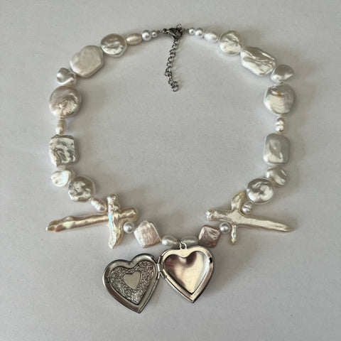 “Mermaid’s heart” necklace